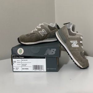 Toddler new balance shoes